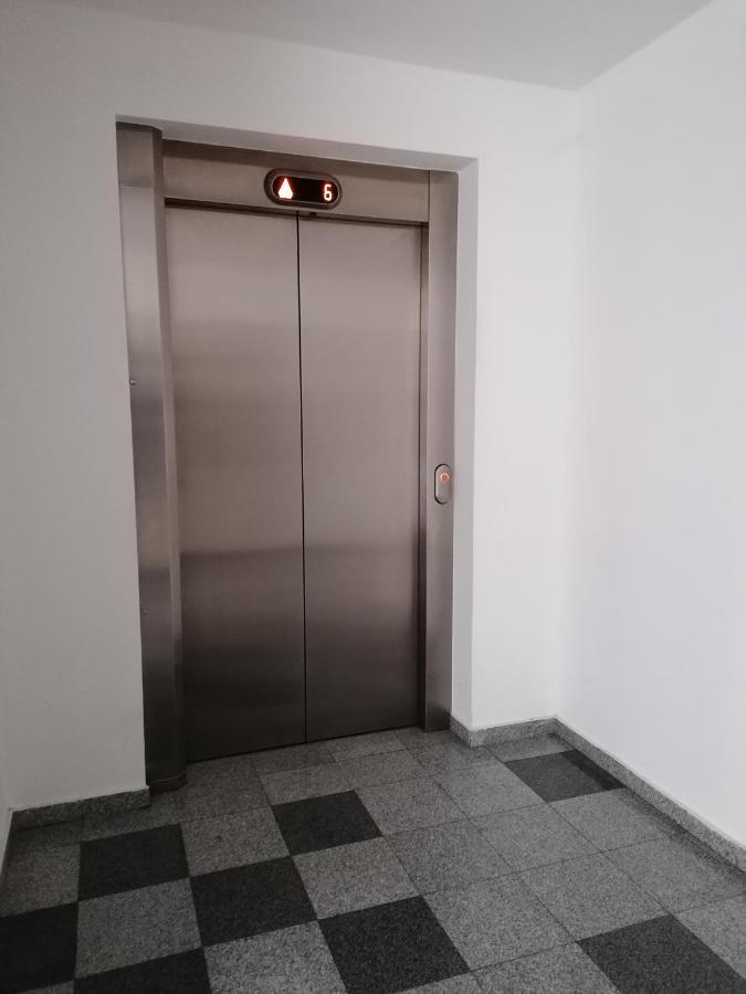 Apartments Dora Загреб Екстер'єр фото