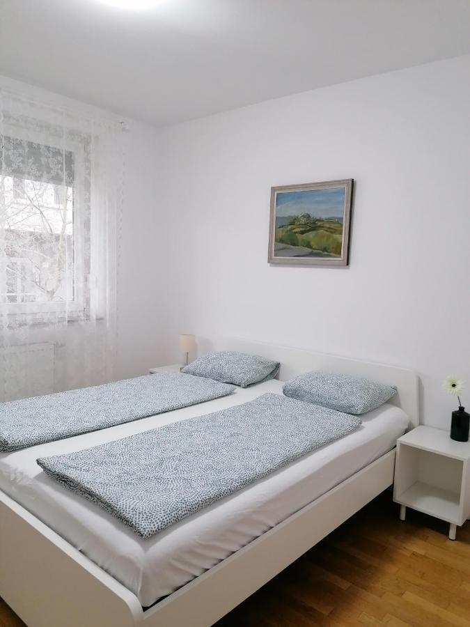 Apartments Dora Загреб Екстер'єр фото