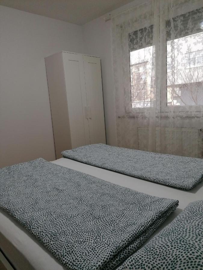 Apartments Dora Загреб Екстер'єр фото